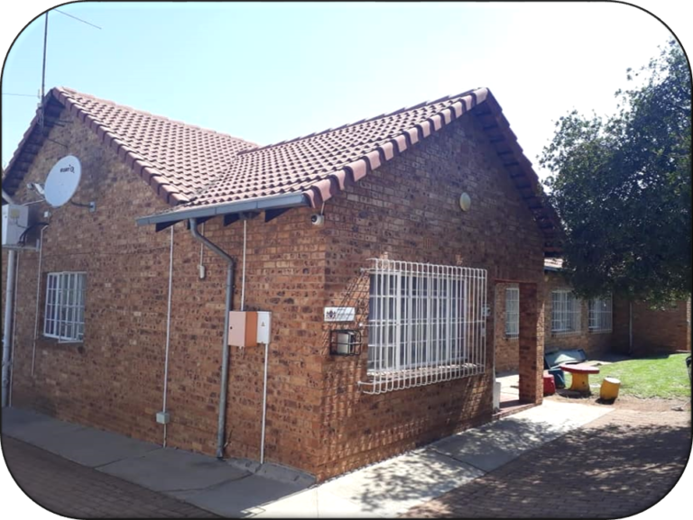 Colins House Image 1